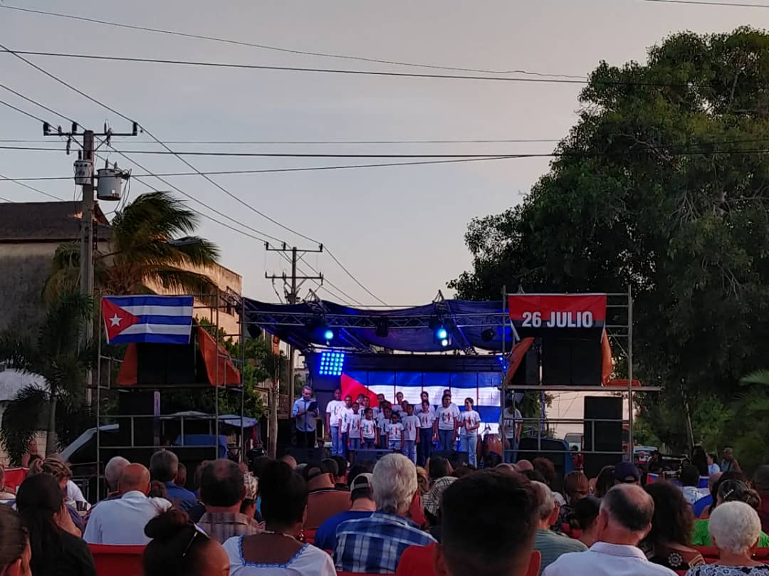 CIGBCuba's tweet image. El @CIGBCuba ¡presente! en el acto del Municipio Playa por la celebración del #26DeJulio en toda #Cuba.
#LaLuchaNoHaCesado #CubaEstáFirme