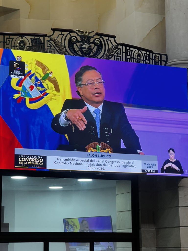 Julián Gallo (@jgallocomunes) on Twitter photo El presidente <a href="/petrogustavo/">Gustavo Petro</a> en la instalación del Congreso: “ Miren ustedes la diferencia, el congreso discute ahora sobre la Reforma Laboral”. El presidente <a href="/petrogustavo/">Gustavo Petro</a> en la instalación del Congreso: “ Miren ustedes la diferencia, el congreso discute ahora sobre la Reforma Laboral”.