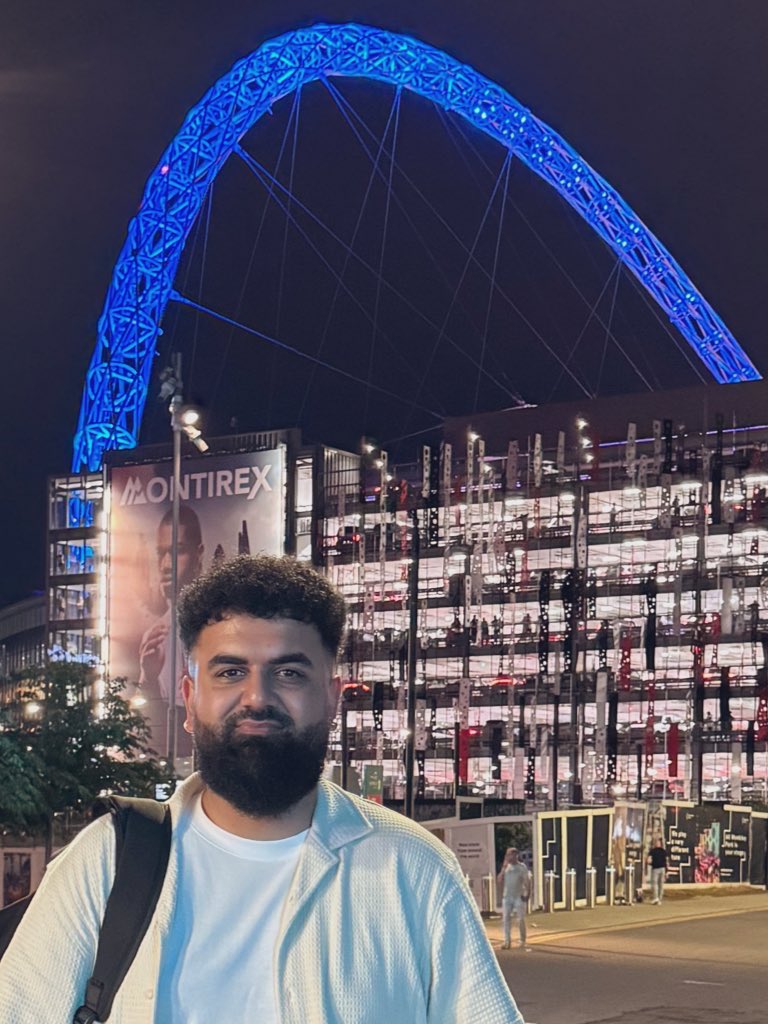 Still buzzing from yesterday. 

Covering the first ever Undisputed heavyweight championship fight on British soil at the National stadium - Wembley. 

Another sensational performance by Usyk. 

All time great, no argument. 

#UsykDubois2