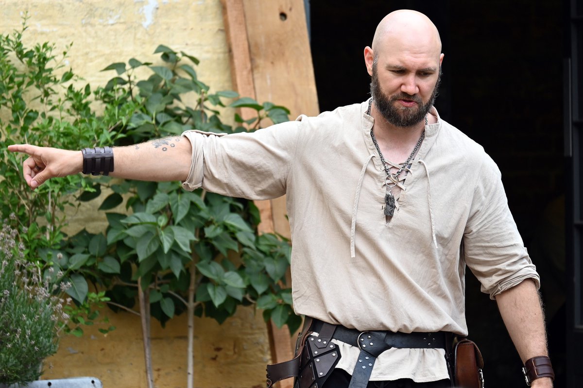 UnboundTheatre's tweet image. Huge congratulations and gratitude to the 'Macbeth' team, who've concluded their tour after three weekends of fantastically well-received performances.
#BucksShakespeareFest continues, and all roads now lead to the Forest of Arden...
unboundtheatre.co.uk/bucks-shakespe…
#TellGreatStories