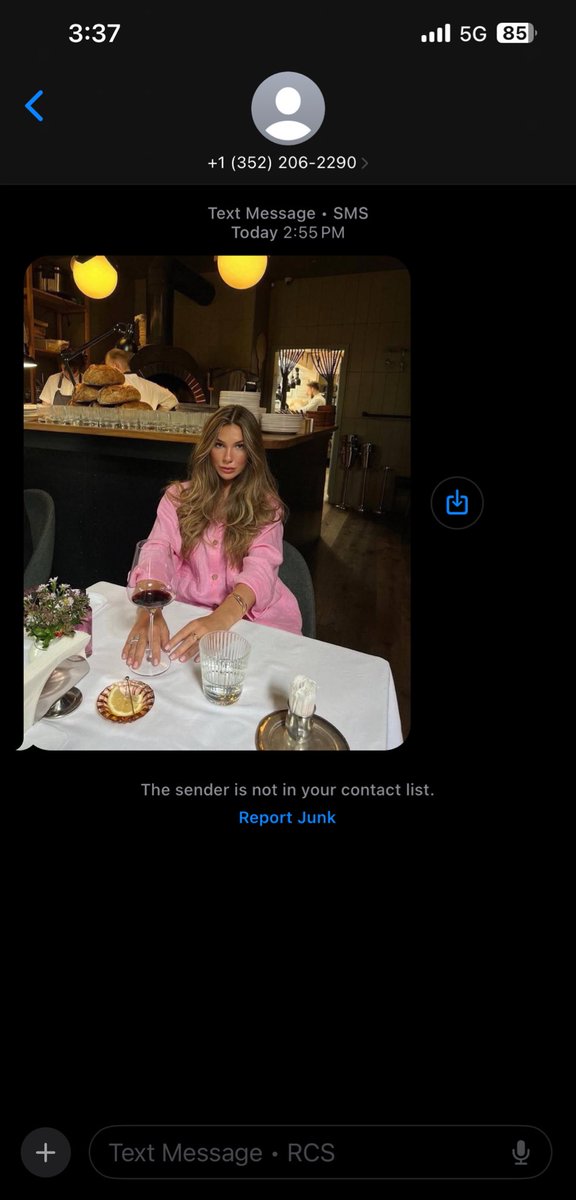 Did I just get AI catfish spammed?