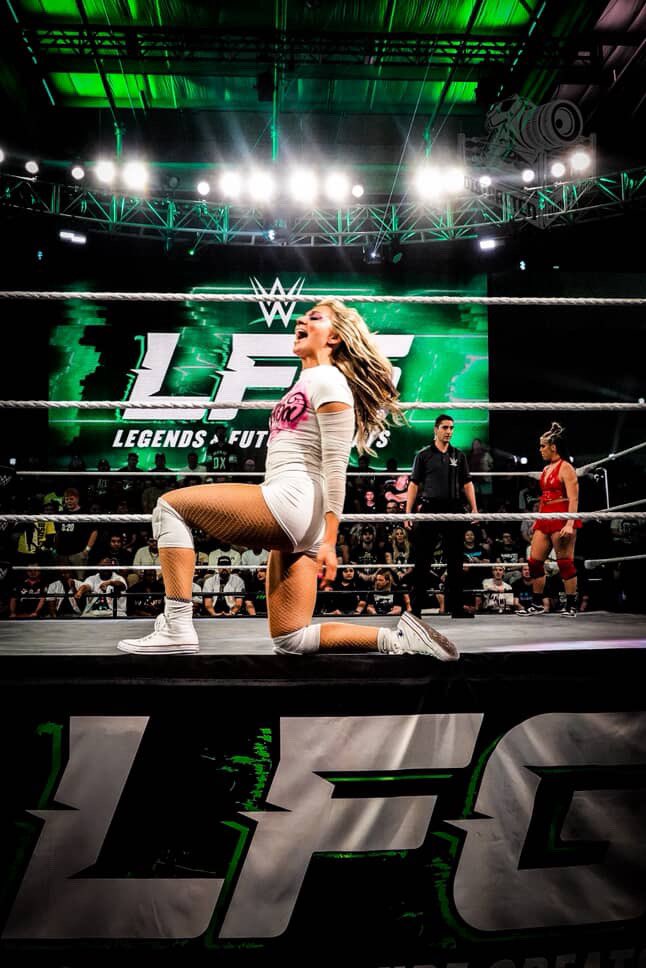 hazejamesonWWE's tweet image. LFG TONIGHT! @ 10PM ET on @WWEonAE ✨🥂🐆🩷 who’s tuning in?? LETS GET #WILD