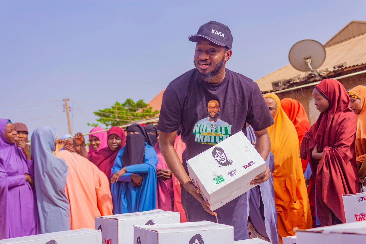 Rayyan_Tukur's tweet image. #LeadershipByExample

Keep it up! #KakaMovement ✌️.