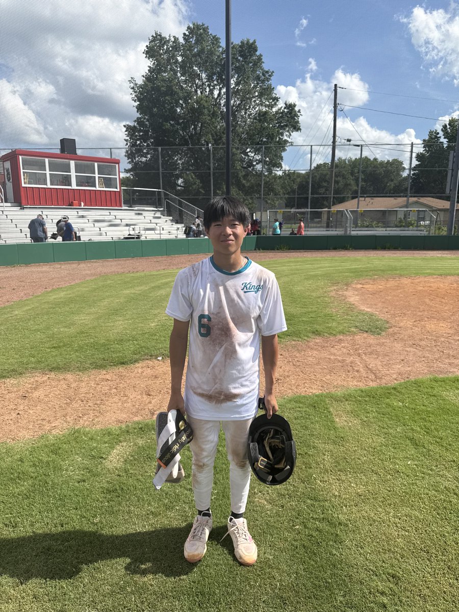 FiveToolAR's tweet image. F: @quadstatekings Arkansas 2028 8, The Grind Baseball 5
PoG: Yuto Fujii 2-3, RBI, R / 5 IP, 3 ER, 5K