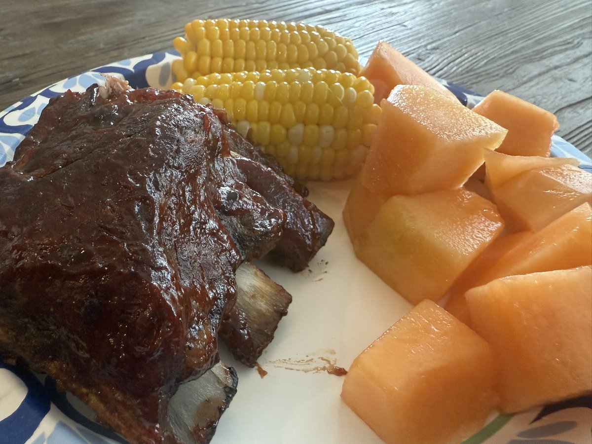 nogooddeed2's tweet image. Okay, this is probably the last time I make ribs in the oven. Seasoning the smoker right now to use next week.