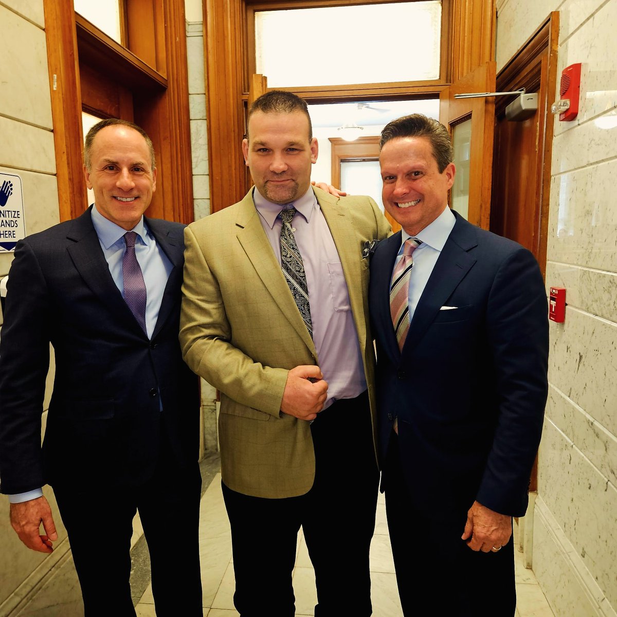 DixieNormu95224's tweet image. While everyone’s all riled up and lashing out at the messenger for exposing their heroes… we’ll be doing something a little more productive.
This Wednesday at 6:30PM on Canton Chronicle, we sit down with none other than David Yannetti and Brian “Lucky” Loughran.
Mark your…