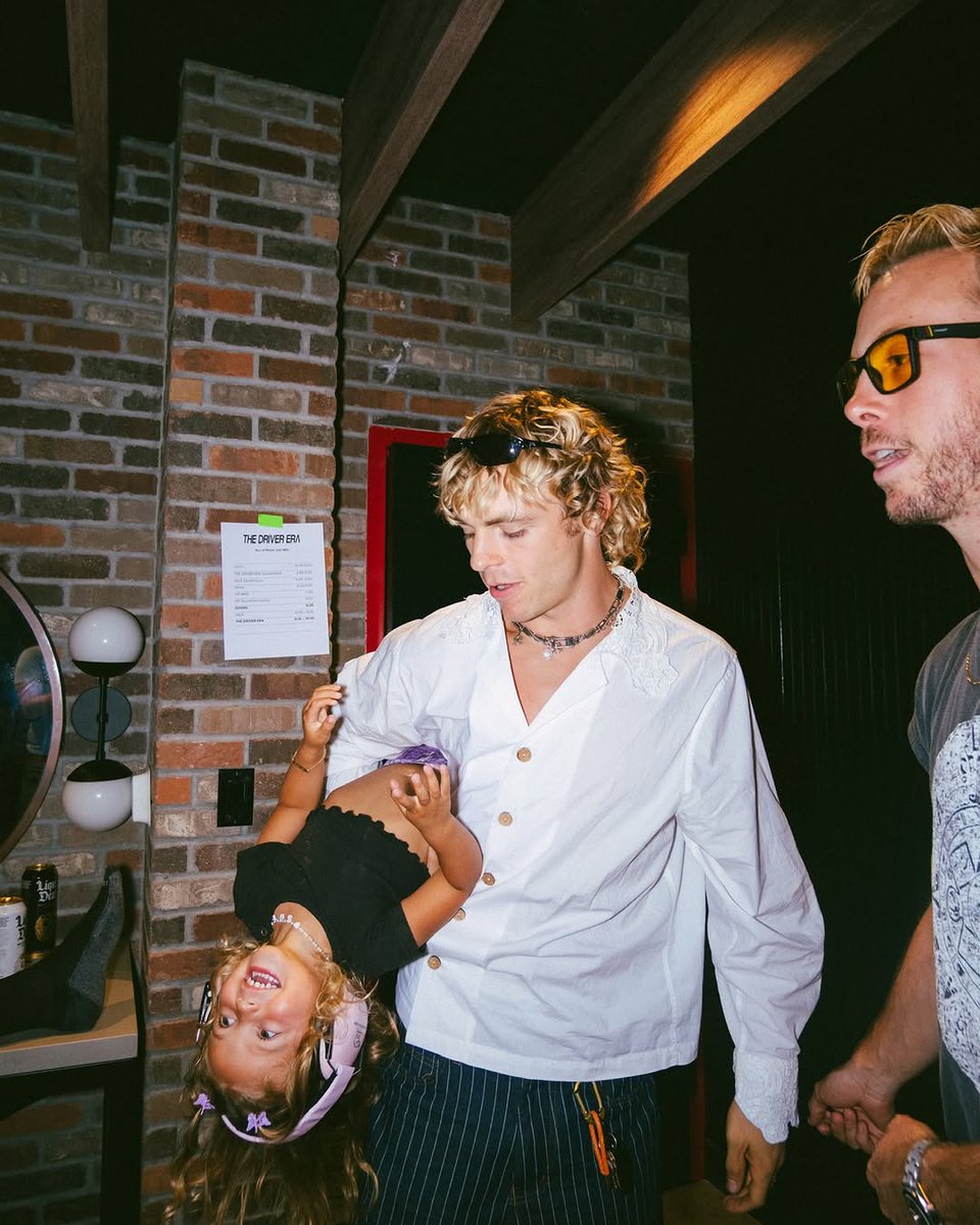 Ross, Sweetie &amp; Riker backstage at The Driver Era’s final show of the Obsession Tour in Los Angeles, California - July 18

📸: rydelfunk &amp; williamwark on Instagram