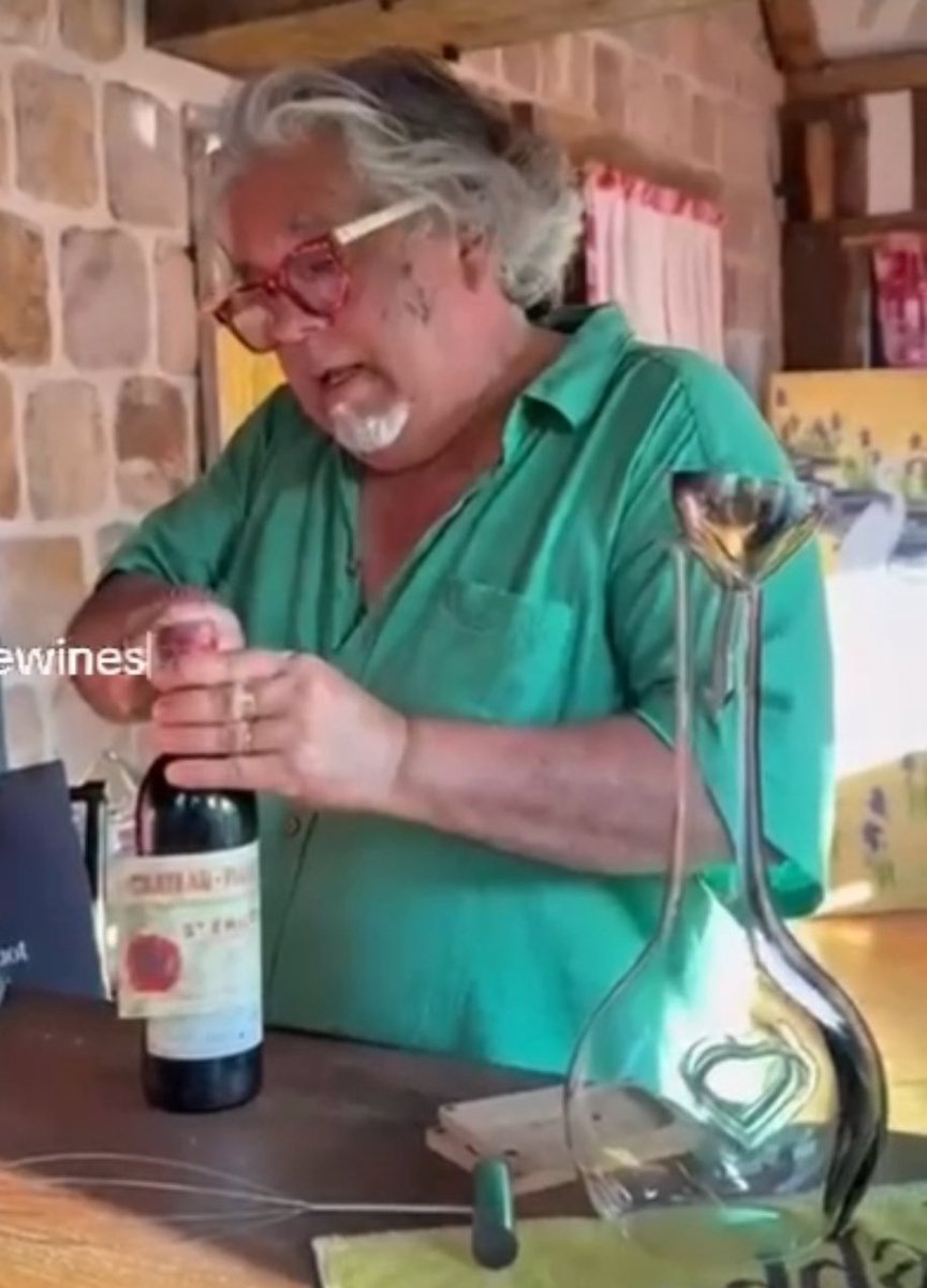 CHARLIE ARTURAOLA tweet media