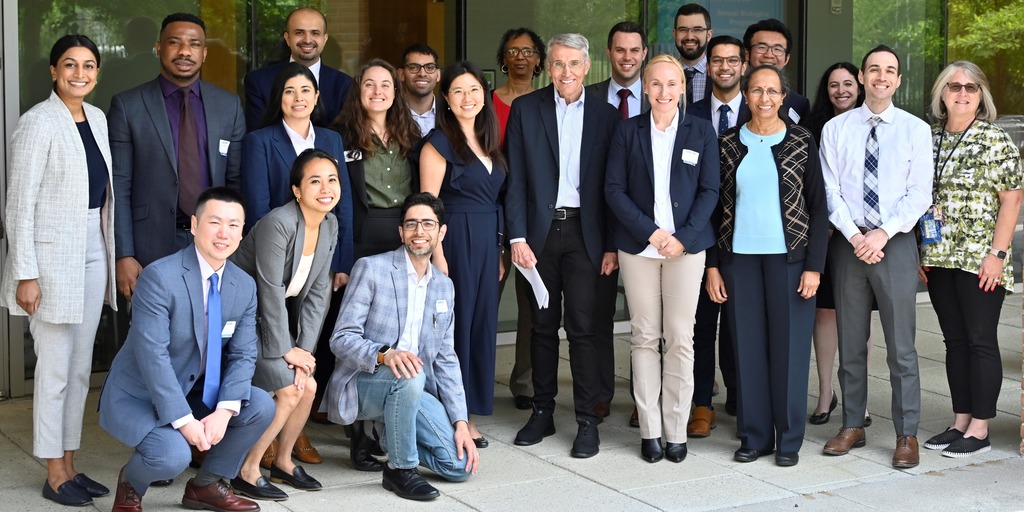 AACR's tweet image. The FDA-AACR Oncology Educational Fellowship provides early-career scientists and clinicians with an opportunity to learn more about drug development and the regulatory review process from @FDAOncology and AACR experts. Apply by Aug 1: brnw.ch/21wUhUu #AACRSciencePolicy