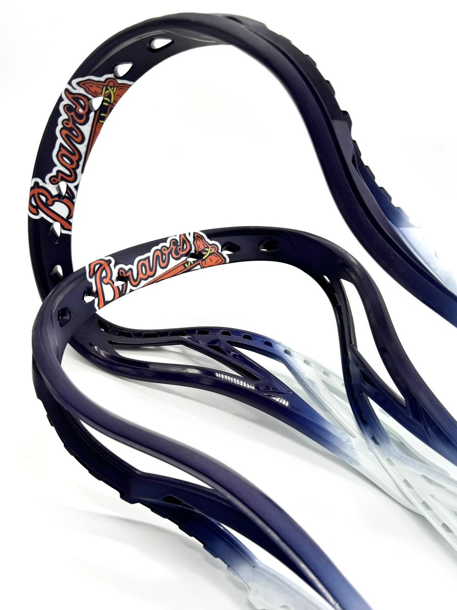 SCDLax's tweet image. 2 @braves themed @powelllacrosse Pioneer II Attack heads! ⚾️⚾️