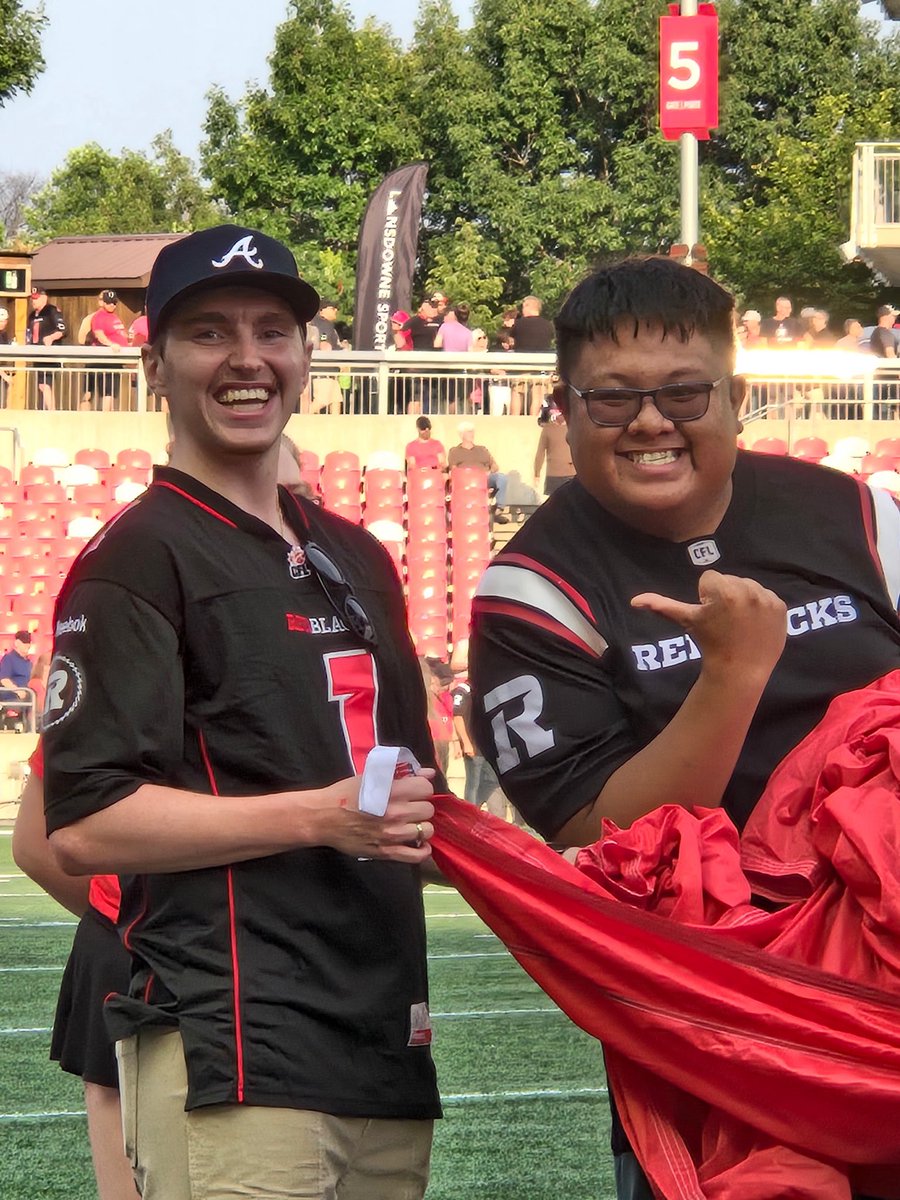 Jacqueline Roy (she/her) (@jacroy67) on Twitter photo Ottawa’s own <a href="/11bkjimena/">Kevin Jimena (hee·meh·nuh/Kevin fr. Bells Corners)</a> on the field at <a href="/REDBLACKS/">Ottawa REDBLACKS</a> game - holding the 🇨🇦 flag. Ottawa’s own <a href="/11bkjimena/">Kevin Jimena (hee·meh·nuh/Kevin fr. Bells Corners)</a> on the field at <a href="/REDBLACKS/">Ottawa REDBLACKS</a> game - holding the 🇨🇦 flag.