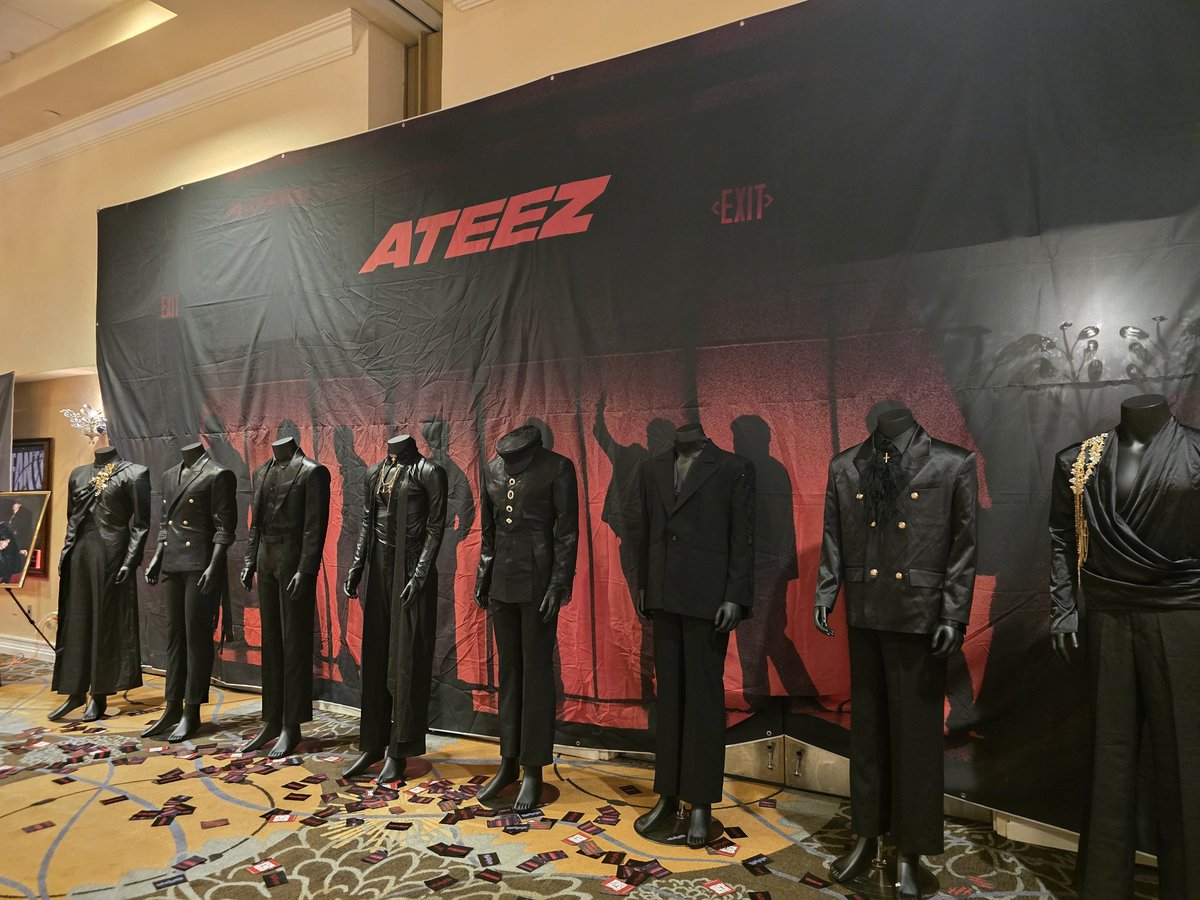 thetinybookcat's tweet photo. So excited for tomorrow 🥰

#ateez #ateezpopup #inyourfantasypopup https://t.co/4ujTxSlYlK