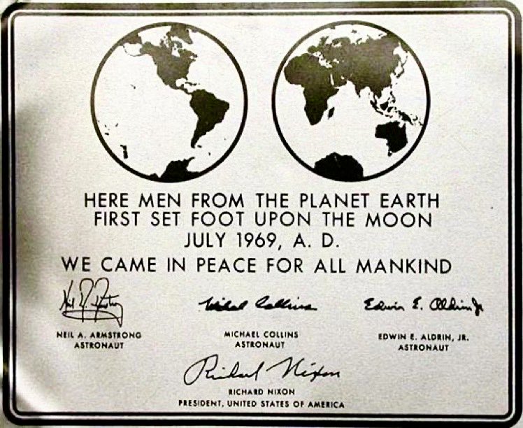 SASchoenfeld's tweet image. 56 years ago #OTD
Plaque left on the #LunarModule by #Apollo11