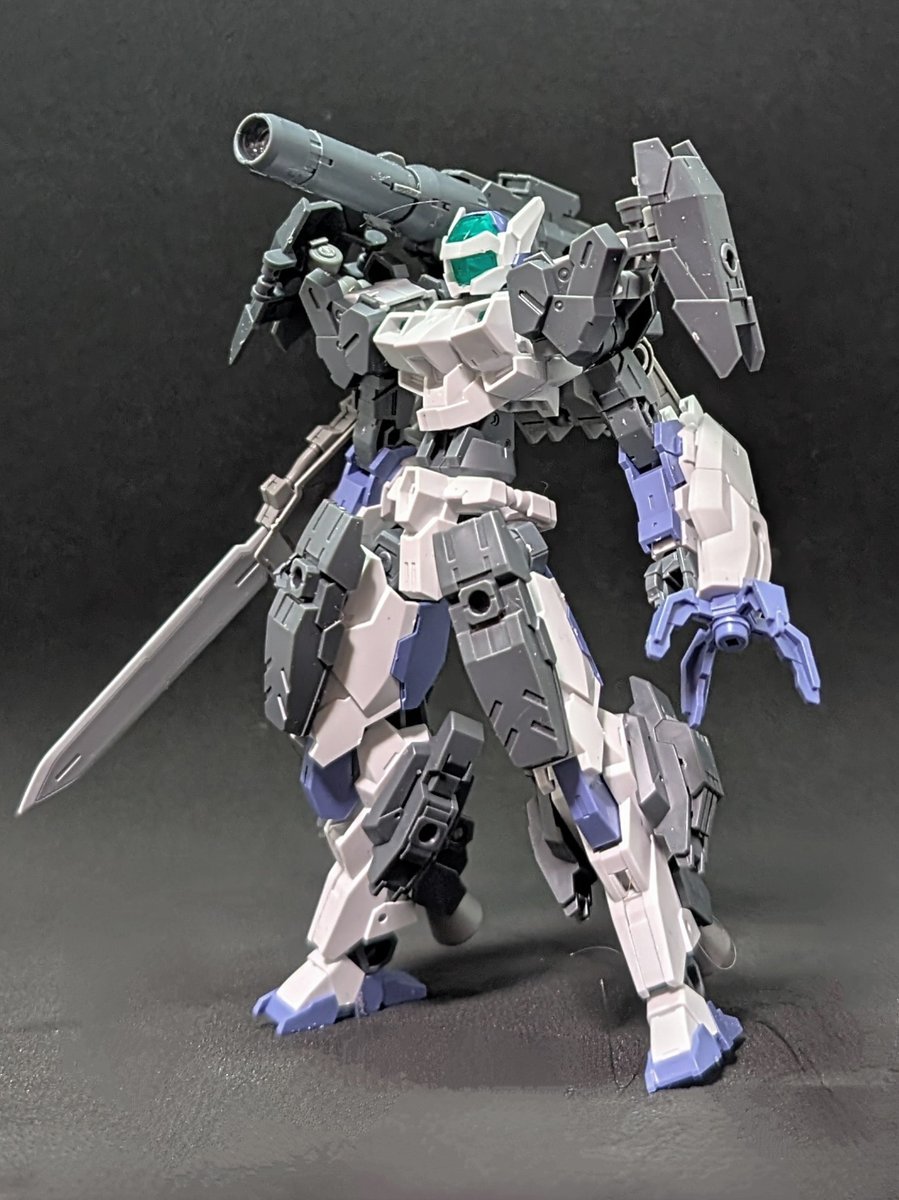 Bat47335070's tweet image. eEXM-40 イグライト01重装型
各部バードポイントに追加装甲を装備した重装形態
#30MMサマーフェス
#30MM  #イグライト