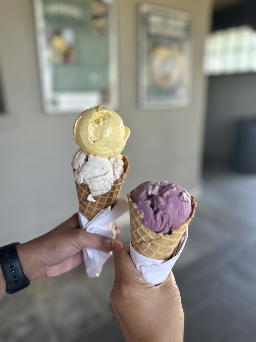 Gli_Chel's tweet photo. #NationalIceCreamDay https://t.co/aAJWVwulOm