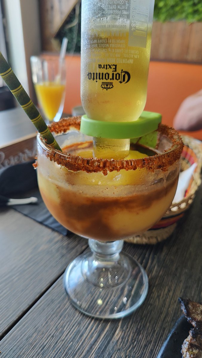 A well deserved celebratory drink, for my birthday and winning the Gold 🥇🥇.
It was soooo delicious.