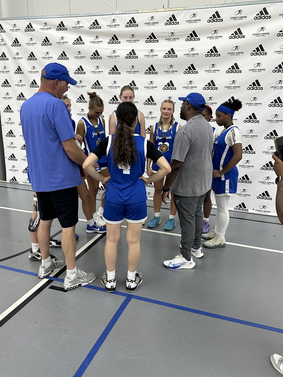 CoachMason (@iamcoachmason) on Twitter photo Another day of great blessings. Great way to finish the season. Another day of great blessings. Great way to finish the season.