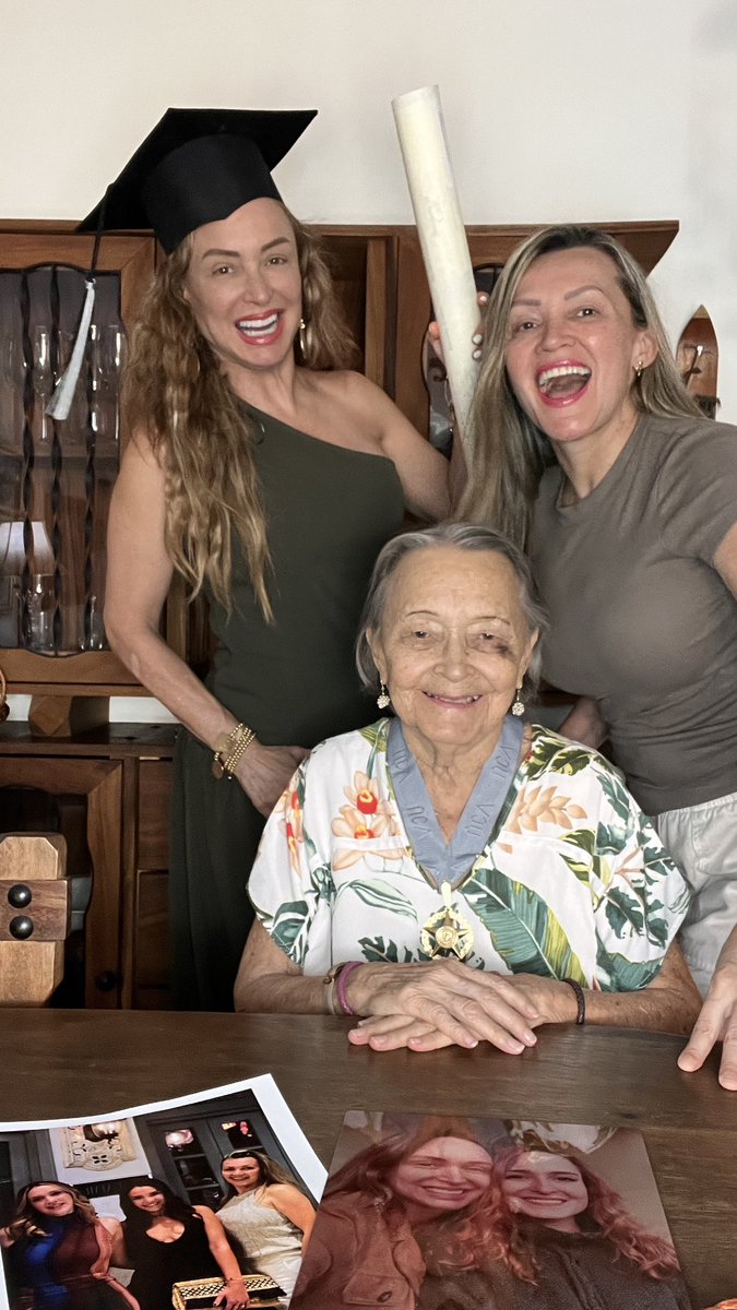 Hoy en mi hogar materno celebrando con mi hermana y mi madre! A ella le dedico mi título universitario! 🎓📚 ella fue quien me llevó de la mano a inscribirme y soportó años de sacrificio y esfuerzo! Te amo <a href="/luletata/">Luisa Leon</a>