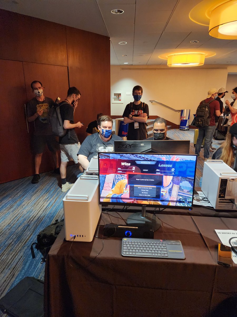 VFnumbers_'s tweet image. Vggs @BostonBlueBeat #bepisode
#PlayMoreVF
VF5REVO tournament
Awesome to meet alot of new faces in the New England area playing VFREVO in MA and CT.
Shoutout to @Foxhoundfl and Blackbeltspartan glad finally meet both.
1st VFNumbers
2nd BlackbeltSpartan
3rd Bowser