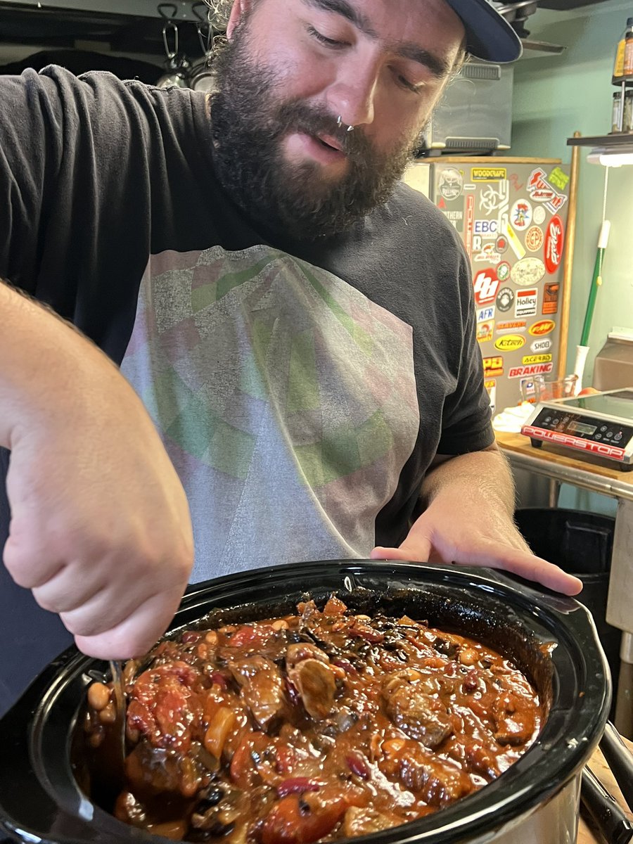 DigitistDubs's tweet image. comment chili for some
