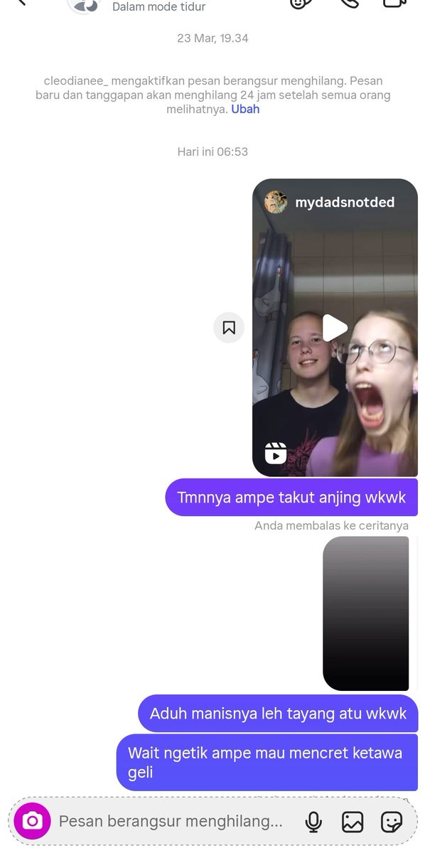 Ngakak anjing ngetik gini wkwkwk, sudah" Kau gk usah galau lg dah ada kawan-kawan mu dimari