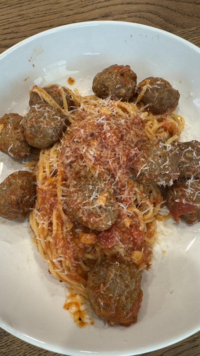 PeeShayy's tweet image. 7-20-2025 #ChefTuNu 🫃👩‍🍳