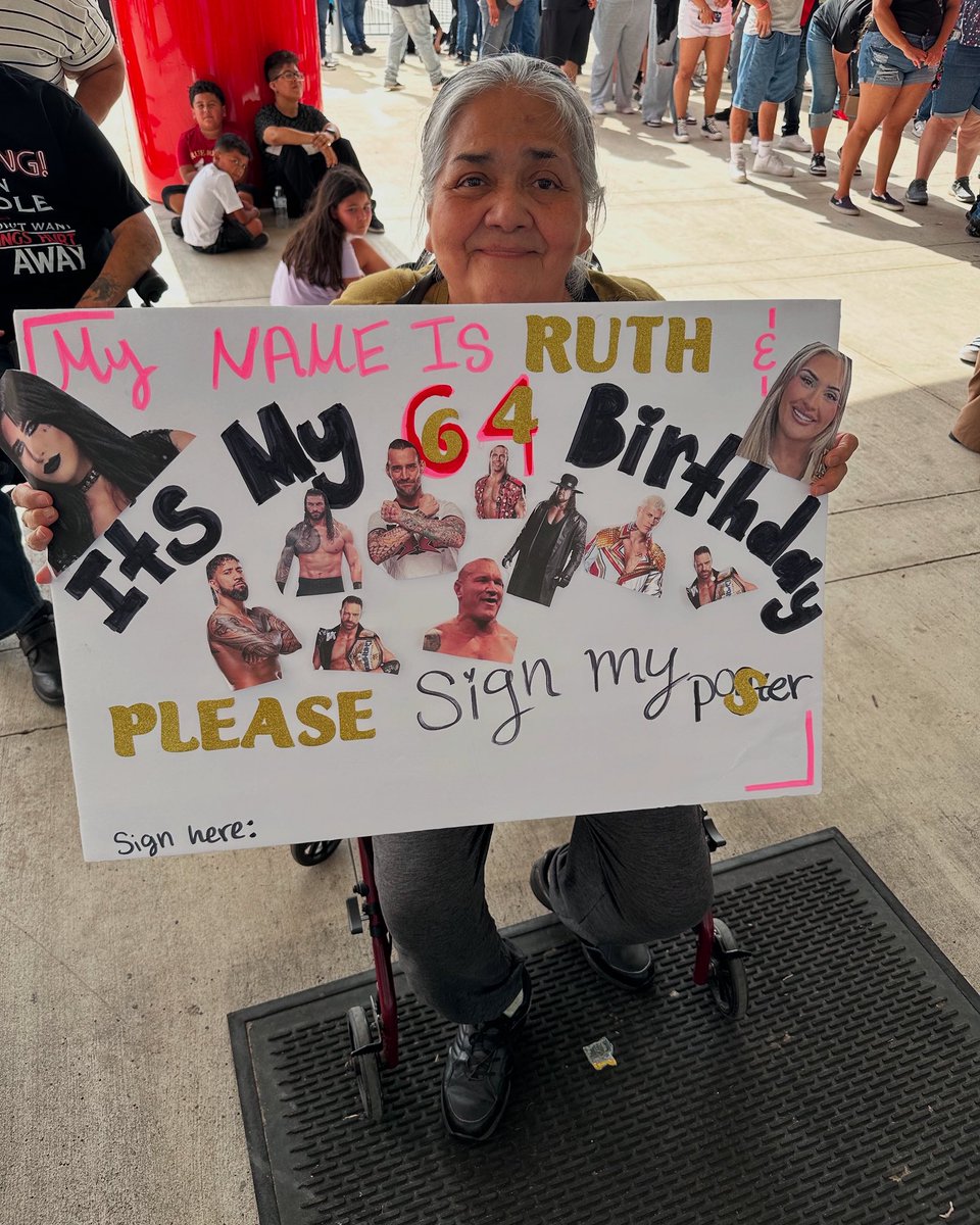 stndimmaculate3's tweet image. Celebrating my 64th birthday w/ my favorite people, #WWEUniverse. #WWEEdinburg @BertOgdenArena_ Section 7, Row K Seat 1 by the aisle on the last row.