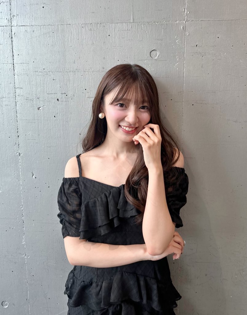kasumin_akb48's tweet image. #Oh_my_pumpkin 握手会２日目よろしくお願いします🥺🤍

今日は珍しくツインお団子ちゃんにしてます❕

1.2部は『31レーン』
4.5部は『32レーン』
でお待ちしてます✨

推し増し状況はここから見れます👇🏻
mg.withlive-app.com/akb48_oshimash…