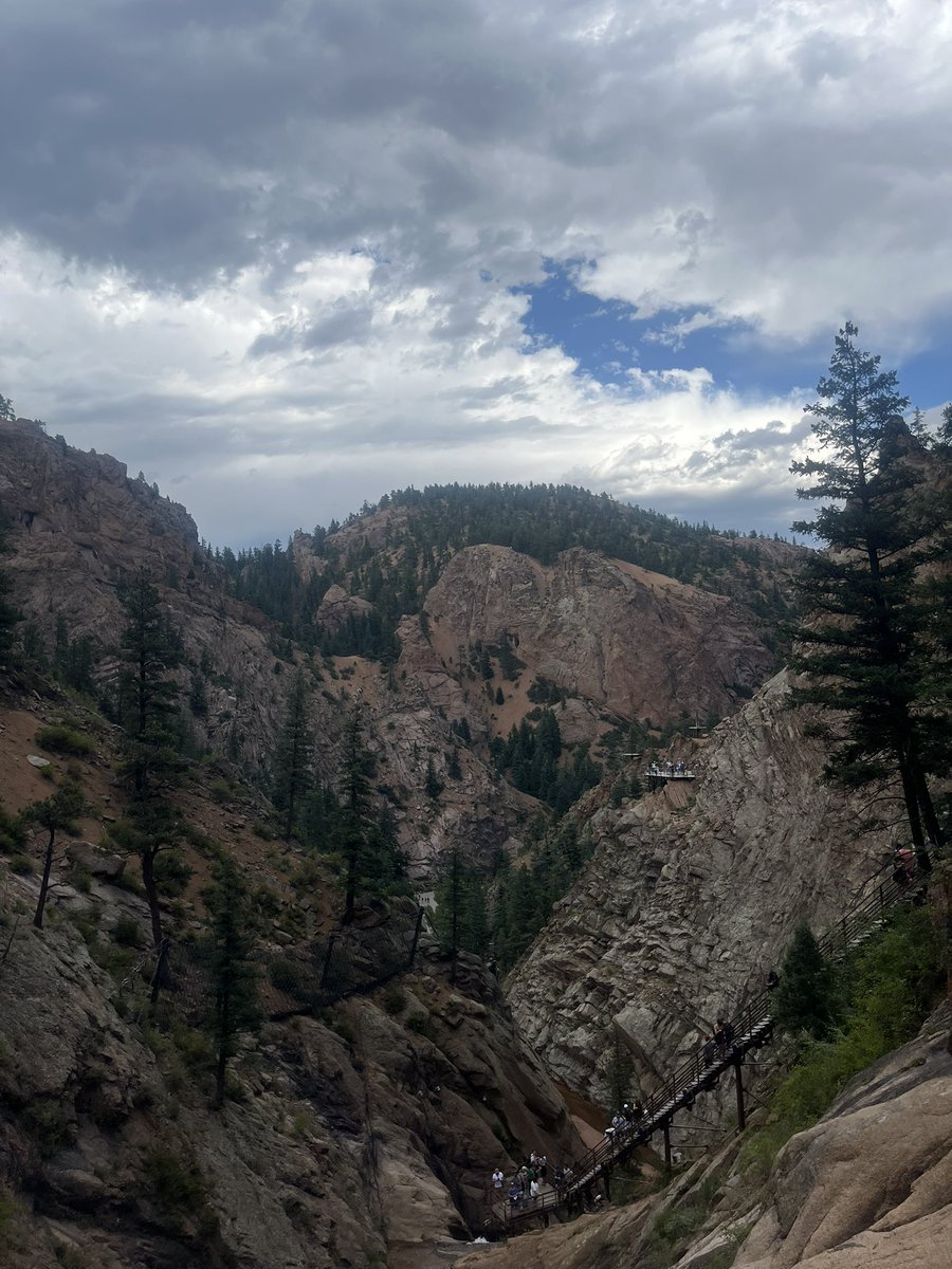 AustinH2714's tweet image. Seven Falls is genuinely incredible.