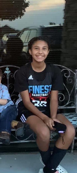 JaneaWalls's tweet image. Just like that my AAU szn has come to an end🥹 Finest, Thank you for an amazing 6 years and helping me become the young woman I am now!So blessed to be given an opportunity to meet girls and amazing coaches that I now call family🫶🏽
SAF4L
#30 out ✌🏽
@SAFinestbball