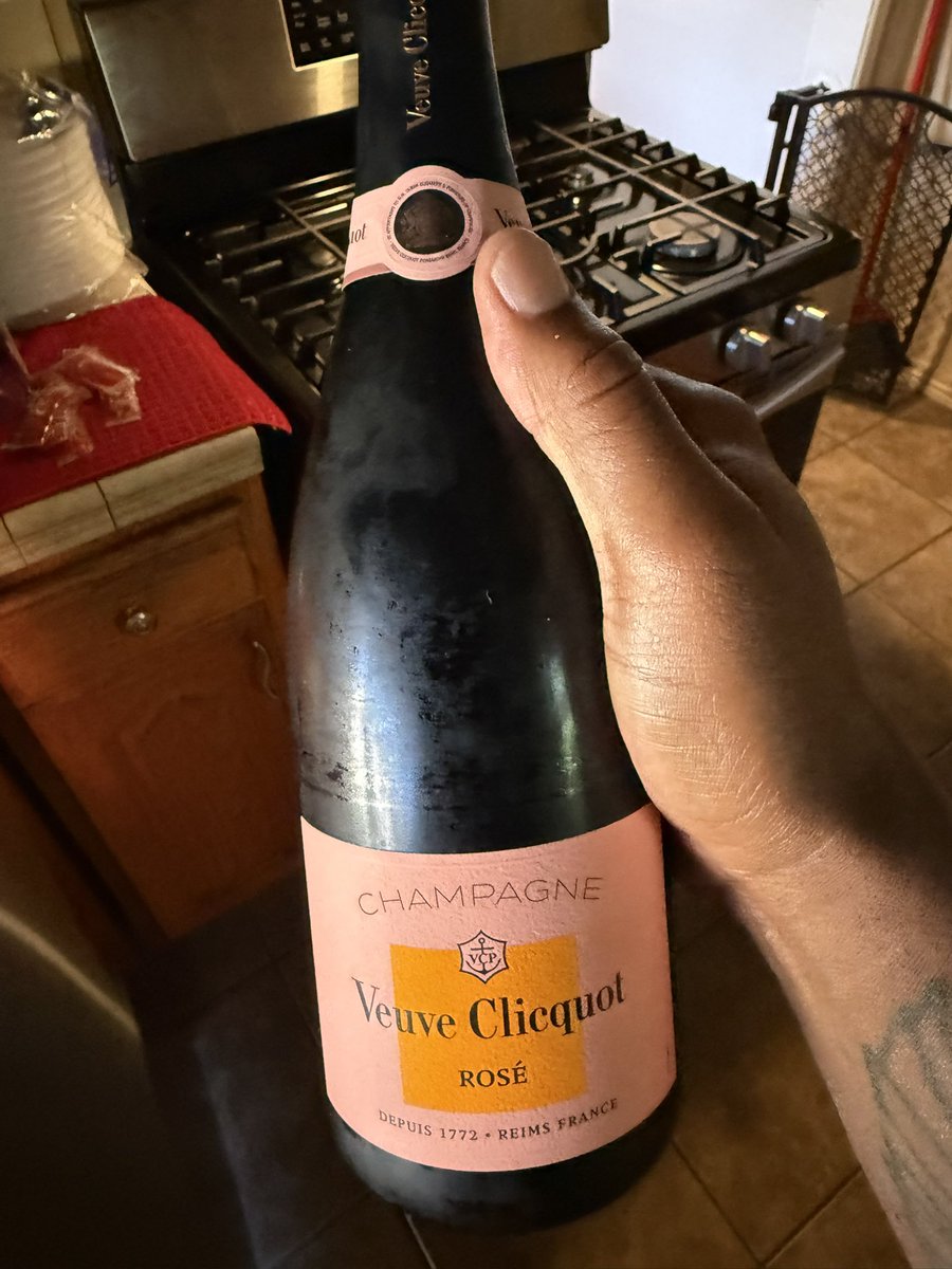 DaddyPilot213's tweet image. Second to last bottle hangover cure