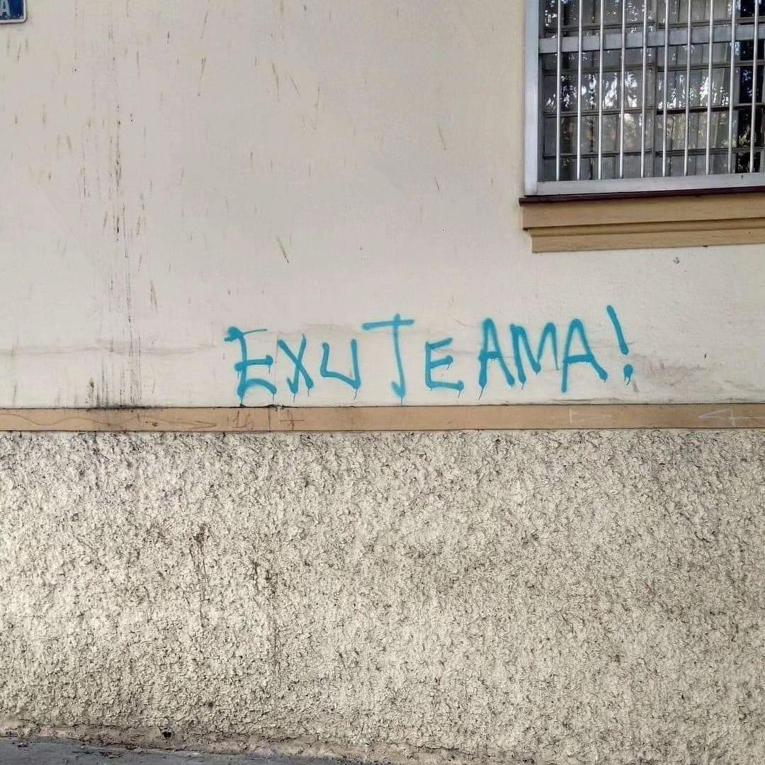Exú é caminho.
Exú te ama.
Laroyê Exú🔥❤
