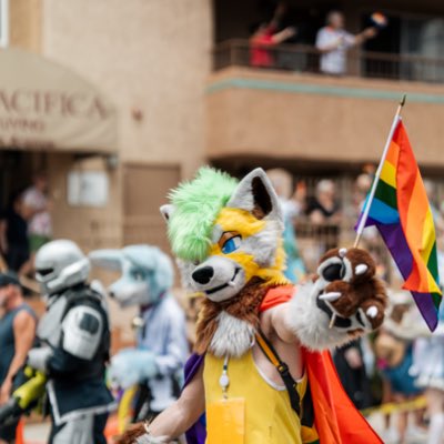 JakuzziRedPanda's tweet image. New PFP courtesy of @_CrowCreations_ ! Thanks Bubbles and happy #furry #pride everybody!
🪡: @kigurumikagetsu
