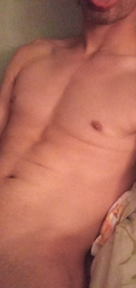 Hola soy dotado 21 cm, quieres ver?  Solo mujeres al dm 🔥😋