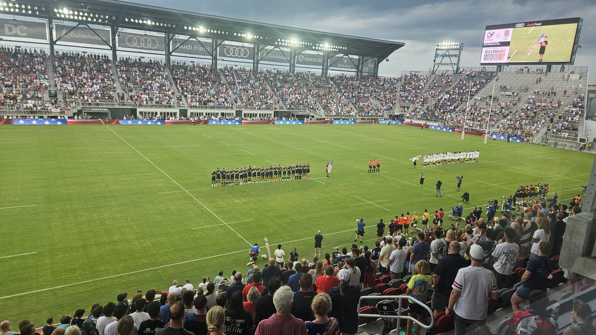 Matt_McCarthy00's tweet image. FUN day of @USARugby yesterday, working for @RugbyWrapUp's @TheRugbyOdds & @MLRWeekly. The women rocked the joint. The men scored @ death v @EnglandRugby, rewarding those that weathered the weather delays.
Can you name the legends on my flanks?
HINT: One could be @sjohnduma.