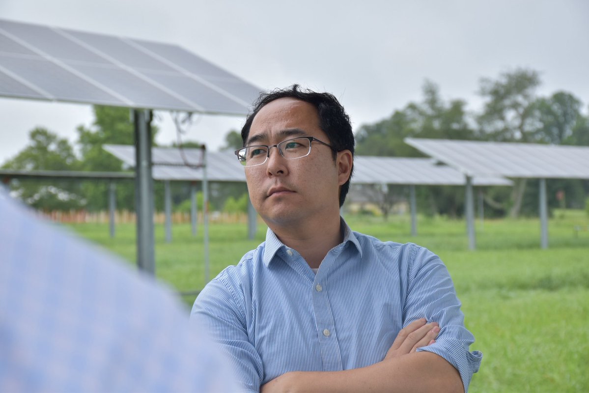 SenatorAndyKim's tweet image. Yesterday, I toured solar panel installations in Pittstown, NJ, and met with some of the key people helping to make NJ a leader in the solar industry.
Being a leader is important because it means better jobs for people in our state, and it helps us compete with countries like…
