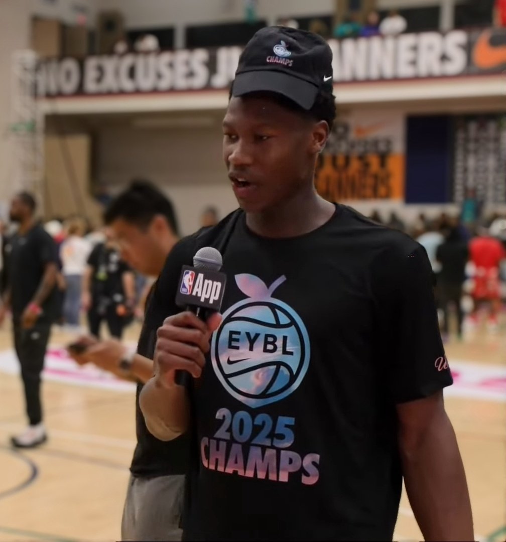 coolguy551_'s tweet image. EYBL 17U Peach Jam Tournament Standouts (Days 5 & 6):
* JJ Andrews (Brad Beal Elite) MVP 👑
* Jasiah Jervis (NY Rens)
* Najai Hines (NY Rens)
* Jamison White (Brad Beal Elite)
* Sheek Pearson (Brad Beal Elite)
* Desmond Bellot Jr (Expressions)
* Trey Pearson (Brad Beal…