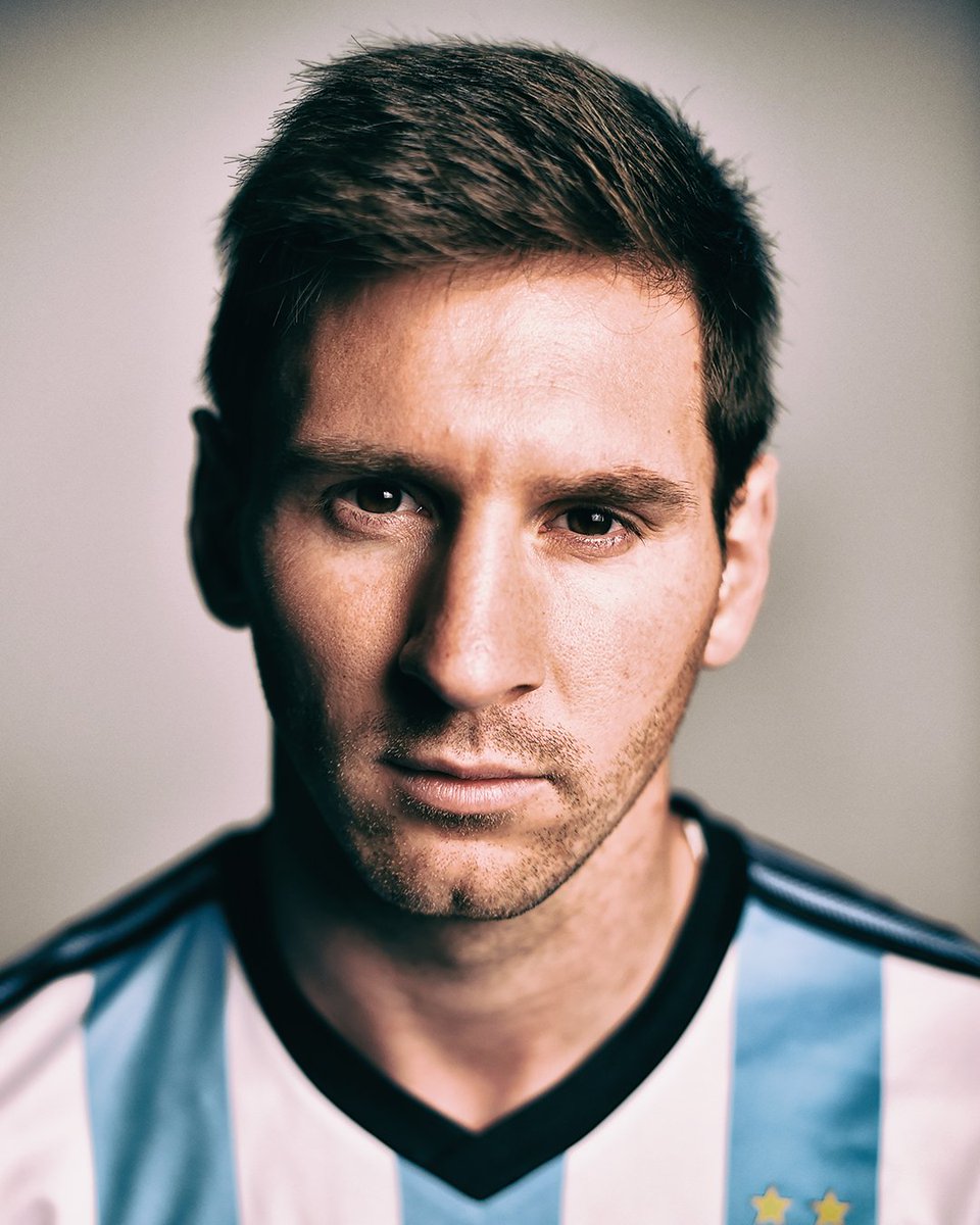 stopthatmessiii's tweet image. Legend.