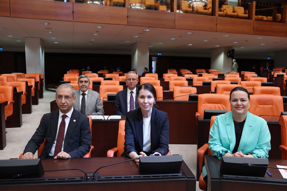 📍TBMM Genel Kurulu

Milletimizin emanetiyle yürüttüğümüz bir yasama dönemini daha yoğun bir mesai ile tamamladık.