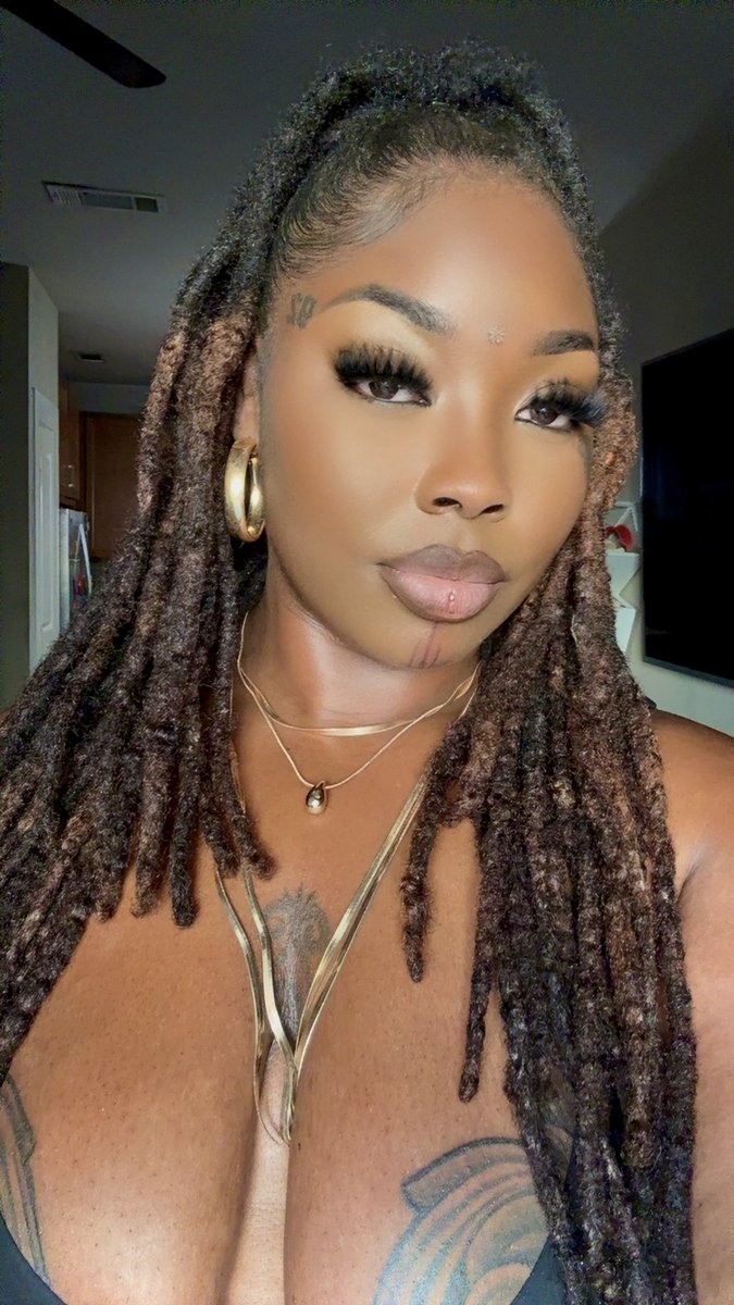 _FigureVIII's tweet image. If God put me in your life consider yourself blessed fr…..