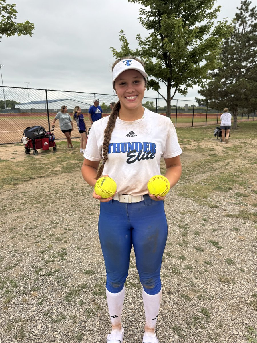 Thunder Elite Premier - Ferrari (@tep_ferrari) on Twitter photo ‼️🚨AIR RAID🚨‼️The softball assassin spares no one. Our <a href="/Shaye_Tepley/">Shaye Tepley</a> with a pair of 💣💣 in the same game at Great Lakes Showcase! ‼️🚨AIR RAID🚨‼️The softball assassin spares no one. Our <a href="/Shaye_Tepley/">Shaye Tepley</a> with a pair of 💣💣 in the same game at Great Lakes Showcase!