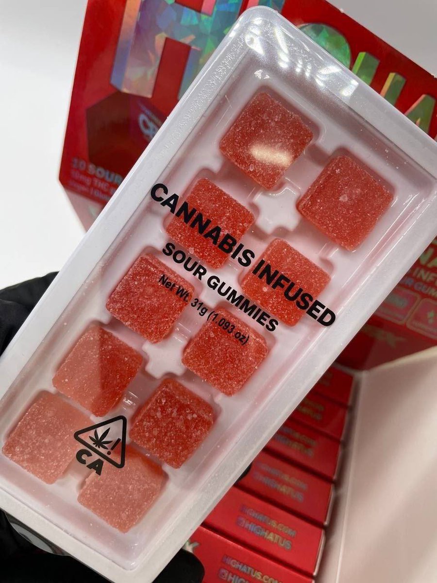 Tripzone4220549's tweet photo. Unleash the vibe with these Cannabis Infused Sour Gummies – perfect for chilling or elevating your night! 🍓✨ #Highatus brings the heat from CA to your doorstep. Grab yours now! ����💨 #LegalWeed #GummyGoodness #CannabisCommunity #WeedLovers #SourGummies #CannabisInfused #Highatus https://t.co/L0VDgJf9Mu