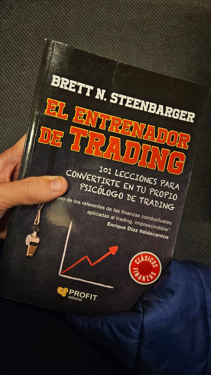 chesi_crypto's tweet image. noche de domingo, el dia de "descanso"
ideal para seguir aprendiendo y no parar hasta cumplir tus objetivos