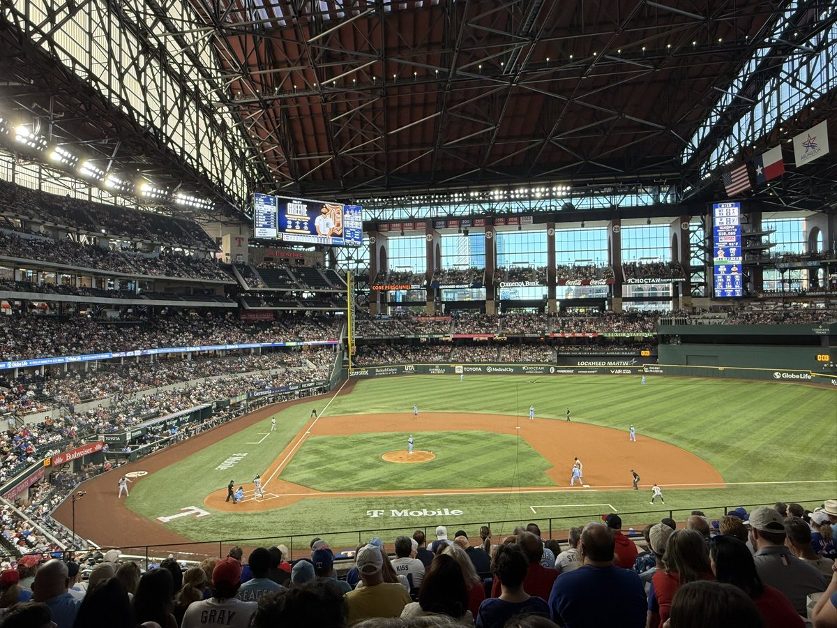 Sunday night fun:

Rangers vs. Tigers!