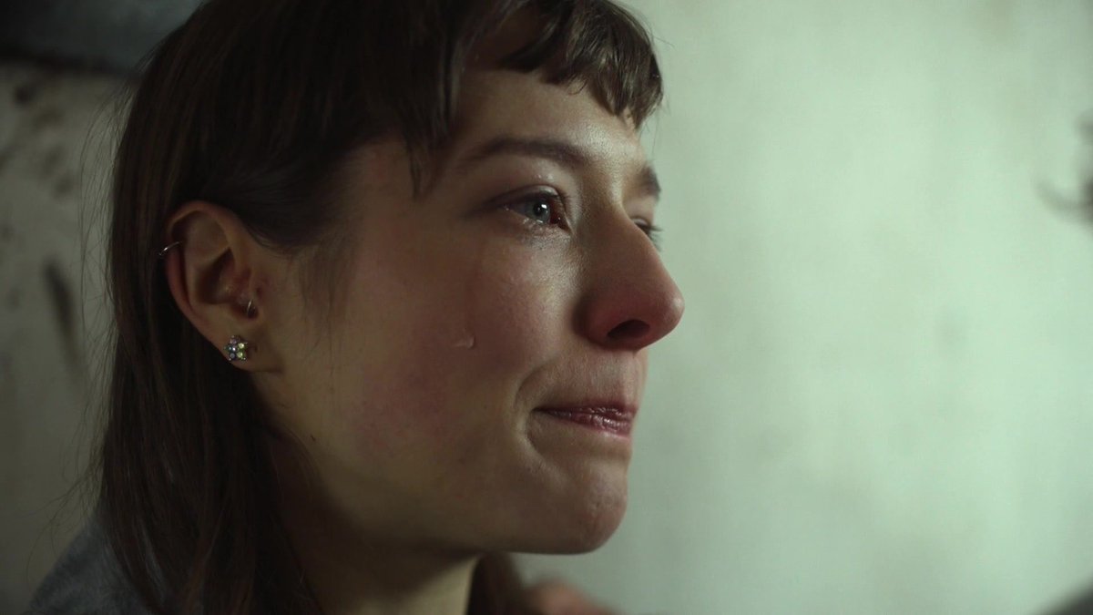 emmadarcydaily's tweet image. emma d’arcy as stephanie in ‘o holy ghost’ (2019)