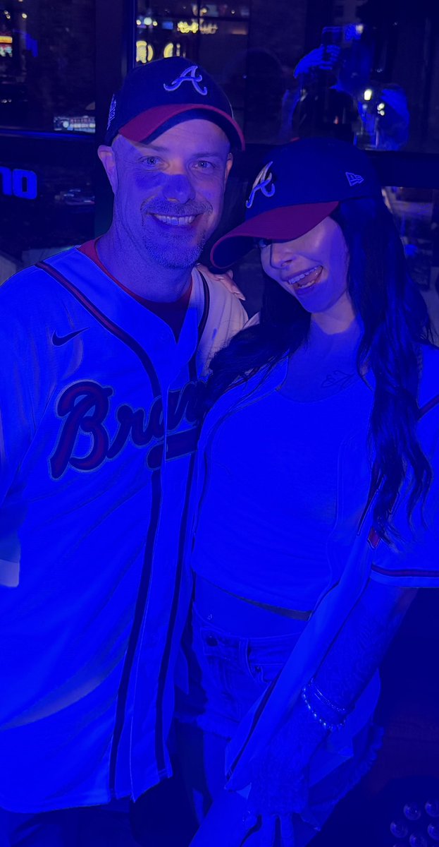 DjInQue's tweet image. That silly smile 😀 makes me crack every time.