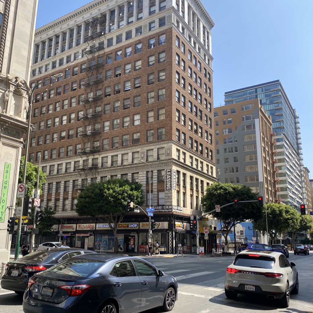 ilyunasm's tweet photo. these places feel familiar… https://t.co/W21wZz2Rcg