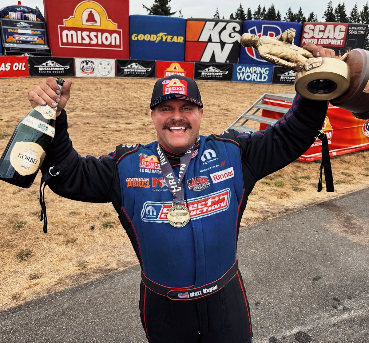 Matt Hagan tweet media