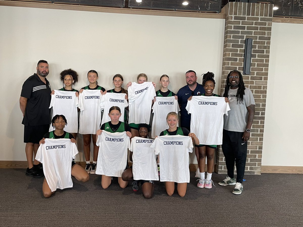crusader_girls's tweet image. Congrats OSA 7th Wayne on winning the Summer Finale Championship this weekend in Waukee in the 8th grade division! Way to finish the season strong🏀💪