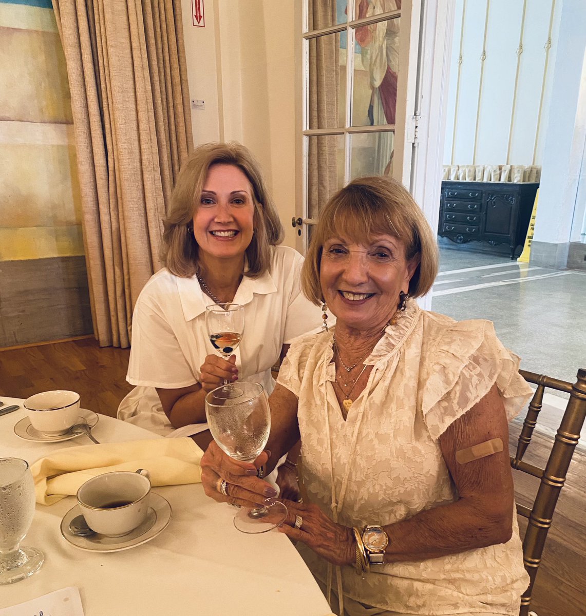 JenniferShirk's tweet image. Fun at The Ocean city theatre Co. Brunch today! #supportthearts #ocnj
